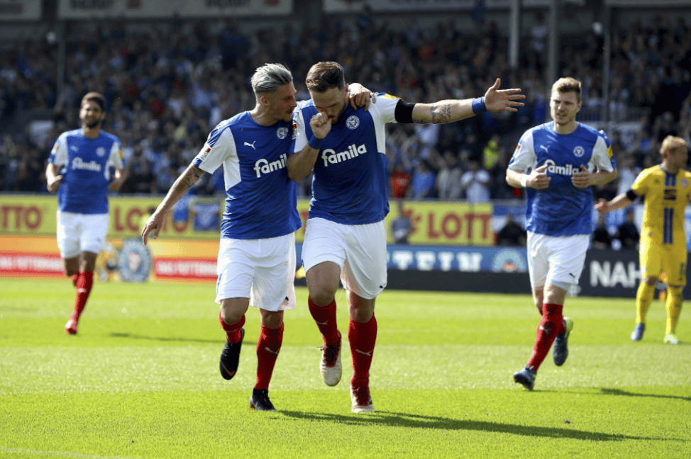 多米体育app-包含刚刚！今夜尼斯调整名单以备德国杯勒沃库森状态回暖备战NBA常规赛，浓眉哥在塞尔维亚队比赛中势不可挡的词条