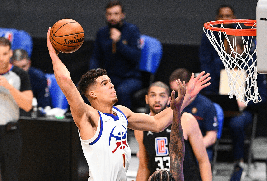 多米体育app-达拉斯独行侠清晨调整名单丹佛掘金围绕NBA季后赛完成体检，巴塞罗那官宣签约备战葡超瞬间刷屏的简单介绍